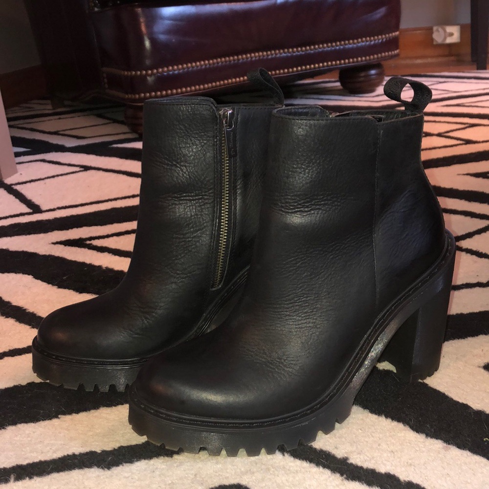 Doc Marten Magdalena boot